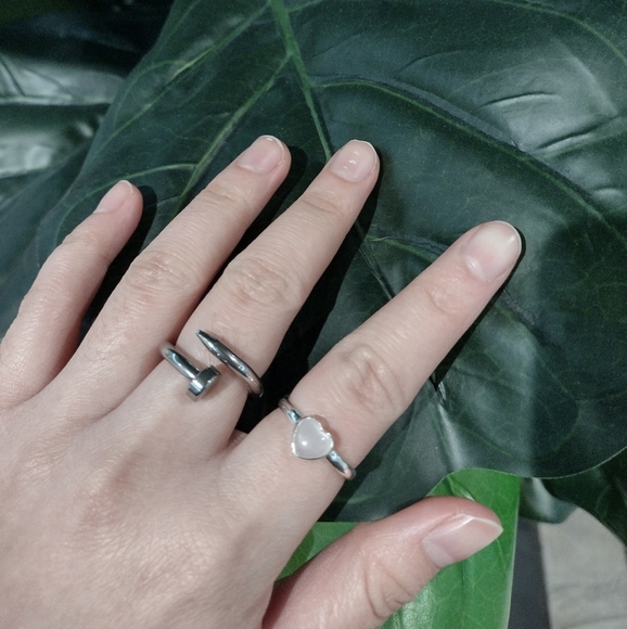 MoonStone Ring - Picture 2 of 4